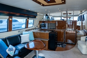 56ft Carver Yacht For Sale