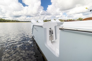 No Vacancy 43ft Front Runner Yacht For Sale