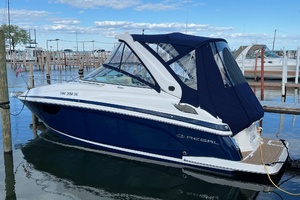 Elizabeth Anne 28ft Regal Yacht For Sale