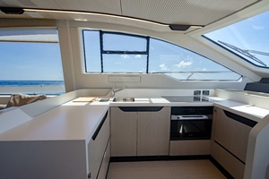 70FT (21.34M) AZIMUT