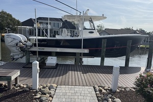 Hooked 31ft Regulator Yacht For Sale