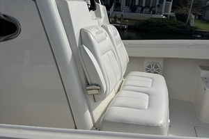 Hooked 31ft Regulator Yacht For Sale