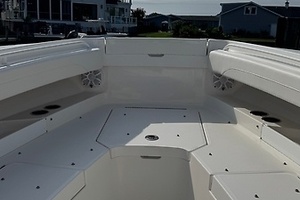 Hooked 31ft Regulator Yacht For Sale
