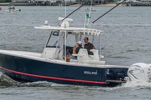 Hooked 31ft Regulator Yacht For Sale