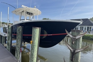 Hooked 31ft Regulator Yacht For Sale