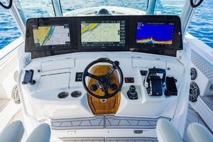 Bull Run 53ft HCB Yacht For Sale