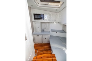 Bull Run 53ft HCB Yacht For Sale