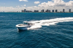 Bull Run 53ft HCB Yacht For Sale