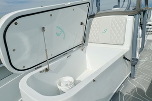 27ft Young Yacht For Sale
