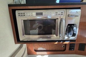 MAHALO 32ft Sea Ray Yacht For Sale