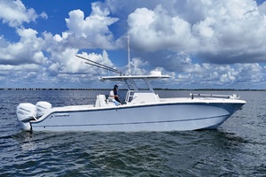 33ft Invincible Yacht For Sale