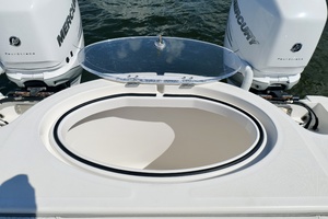33FT (10.34M) INVINCIBLE