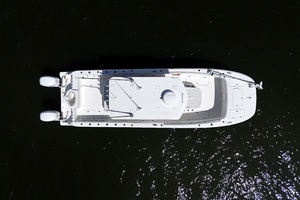 33FT (10.34M) INVINCIBLE