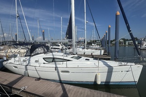 Schmitten 42ft Jeanneau Yacht For Sale