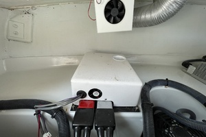 OFF THE GRID 18ft Duffy Yacht For Sale