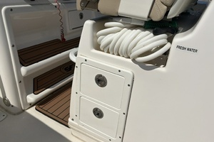 28ft Sea Fox Yacht For Sale