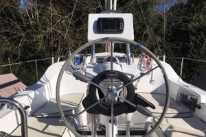27ft Hunter Yacht For Sale