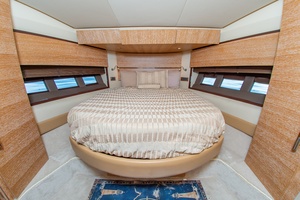 47 Azimut 2008 27