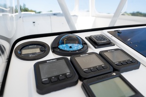 Mac  amp  Seas 36ft Intrepid Yacht For Sale