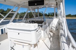Mac  amp  Seas 36ft Intrepid Yacht For Sale