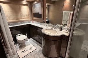 VIP Suites 13