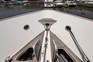 Bow 1