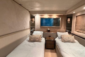 Twin  Suite 2