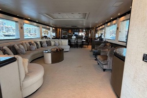 Main Saloon 3