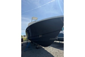 41FT (12M) REGULATOR Worth Avenue Yachts