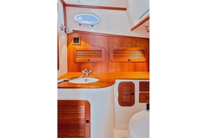 Joan s LiL Rondevous 37ft Hinckley Yacht For Sale