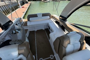 30ft Four Winns Yacht For Sale