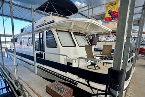 50' Gibson 2003