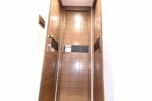60FT (18.29M) AZIMUT