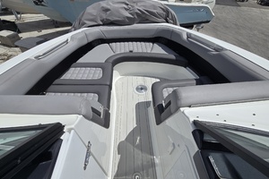 30ft Cobalt Yacht For Sale