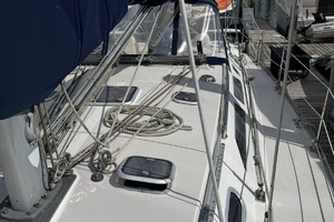 Flying Dutchman 40ft Catalina Yacht For Sale