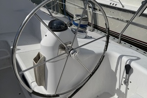 Flying Dutchman 40ft Catalina Yacht For Sale