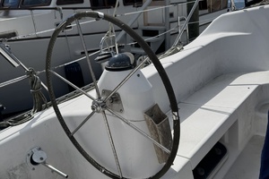 Flying Dutchman 40ft Catalina Yacht For Sale