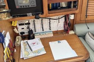 Flying Dutchman 40ft Catalina Yacht For Sale