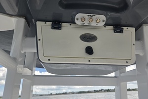 D amp D 24ft Tidewater Yacht For Sale