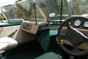 17ft Starcraft Yacht For Sale