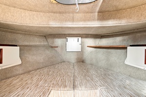 Bonjour 31ft Camano Yacht For Sale
