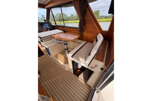 MARGARET ADELE 32ft Cutwater Yacht For Sale