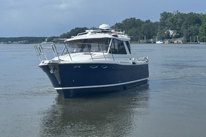 MARGARET ADELE 32ft Cutwater Yacht For Sale