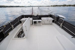 Lake House 50ft Beneteau Yacht For Sale