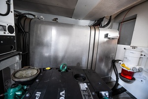 Lake House 50ft Beneteau Yacht For Sale