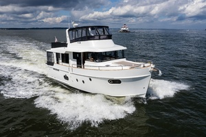 Lake House 50ft Beneteau Yacht For Sale