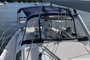 QUESTION OF BALANCE 32ft Catalina Yacht For Sale