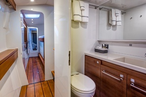 DEFIANCE 60ft Gunboat Yacht For Sale
