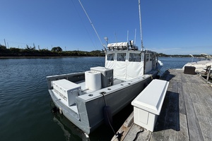 GREY GHOST Worth Avenue Yachts