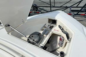Stars  amp  Stripes 32ft Boston Whaler Yacht For Sale